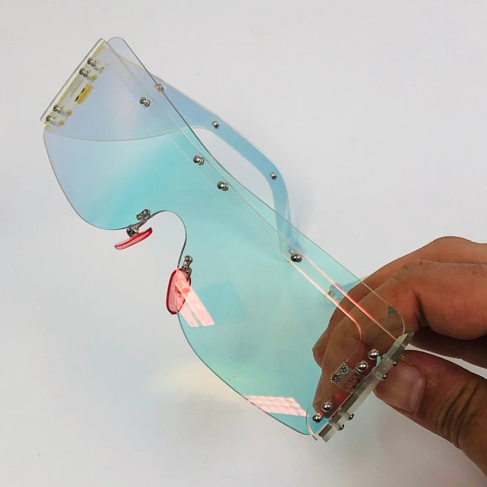 Shield Sunglasses Iridescent Lens Rivet Accents Fashion Futuristic‎ Women Lentes